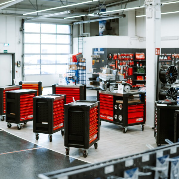 Standort-gummersbach-kstools-werkzeugwagen-1